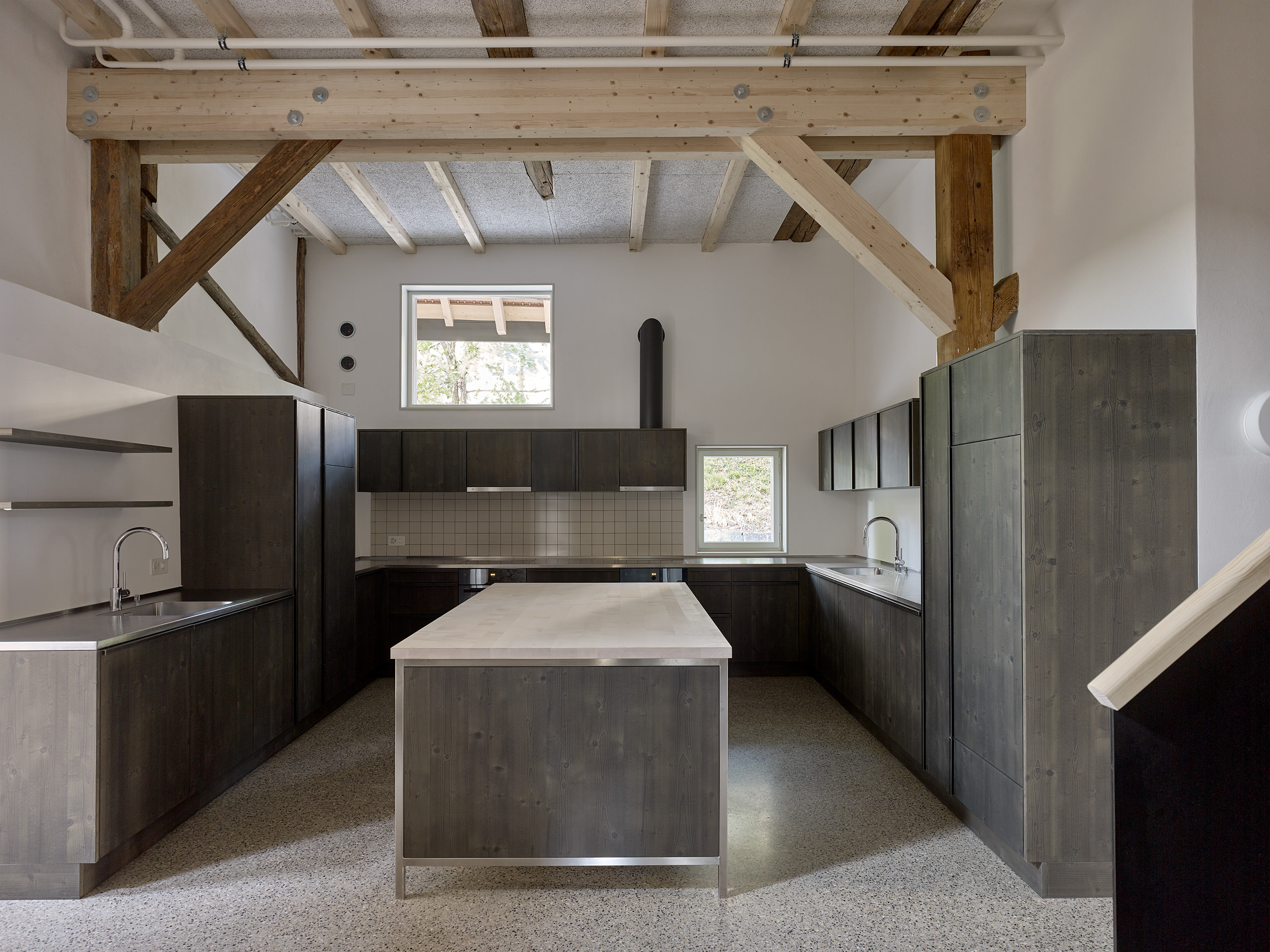 E19715 Alpa 094461p SCREEN